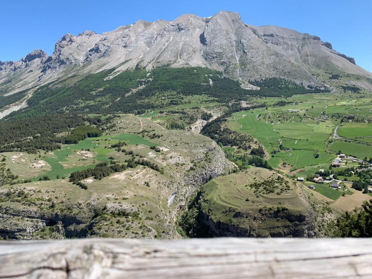 Appartement Superdevoluy Le Petit Suisse Saint-Étienne-en-Dévoluy Eksteriør bilde